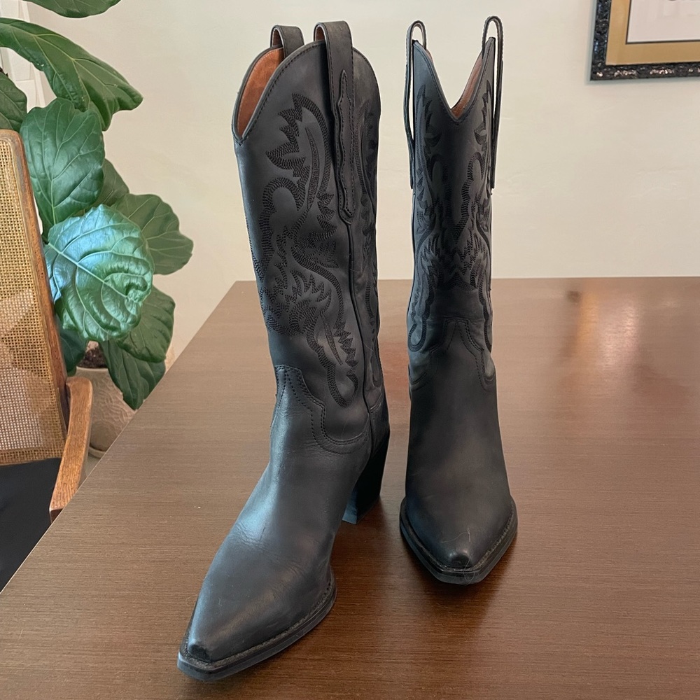 Dagget Boot in Black Washed